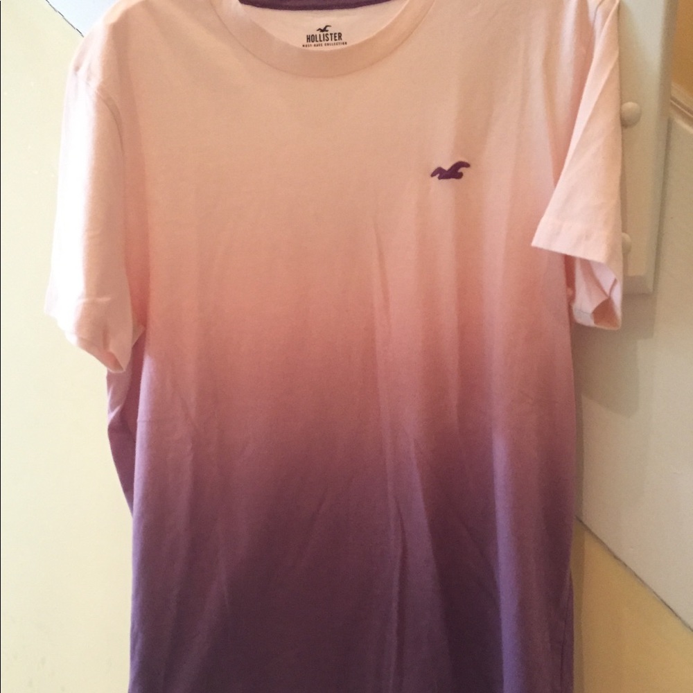 **SOLD**Hollister Guys Ombre Crew-Neck Top